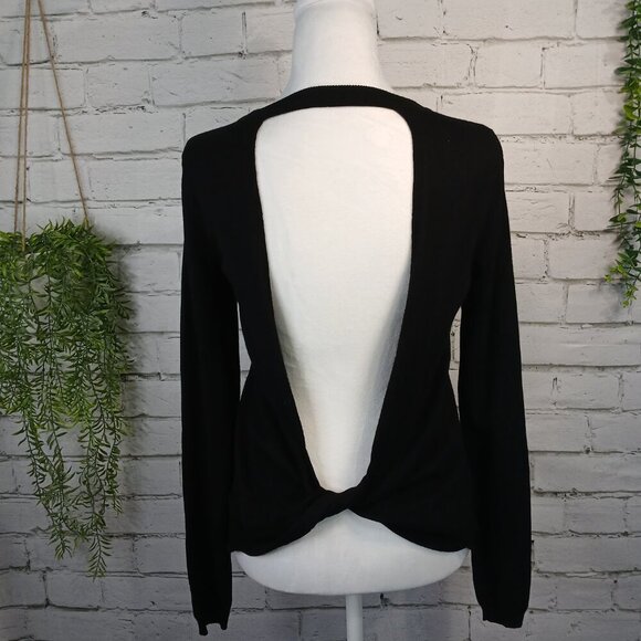 WOMENS FABLETICS BLACK SWEATER, BACKLESS, LONG SLEEVE, SIZE XS - Picture 8 of 8